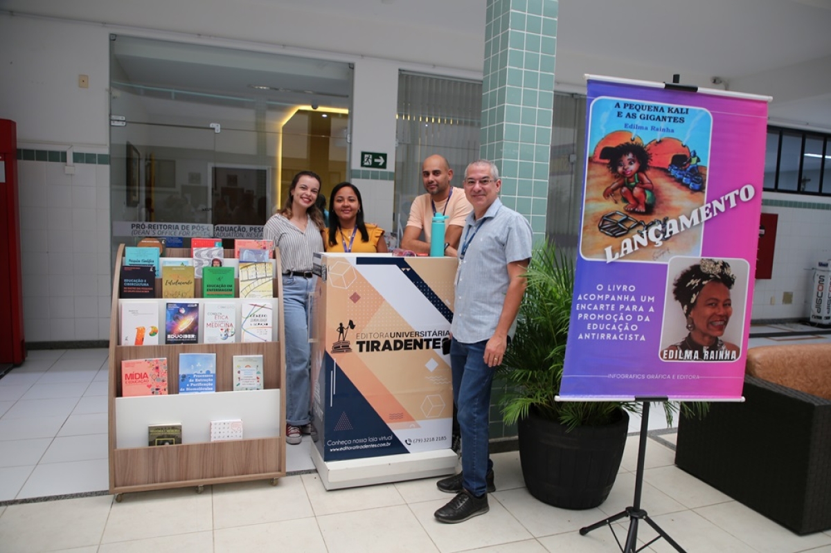 Pesquisadores e professores lançam e-books gratuitos - Foto: Asscom Unit