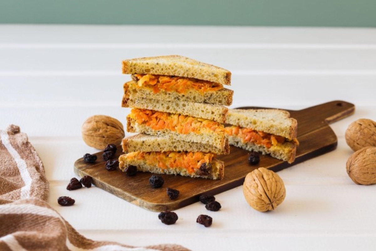 Sanduíche de cenoura e passas com pão sem glúten - Foto: Divulgação  
