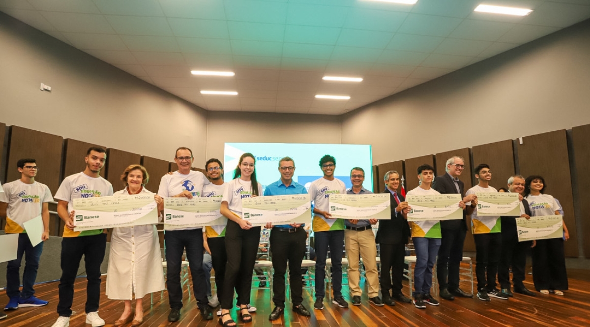 Governador lança "Sergipe no Mundo" para intercâmbio de estudantes da rede estadua - Foto: Arthur Soares