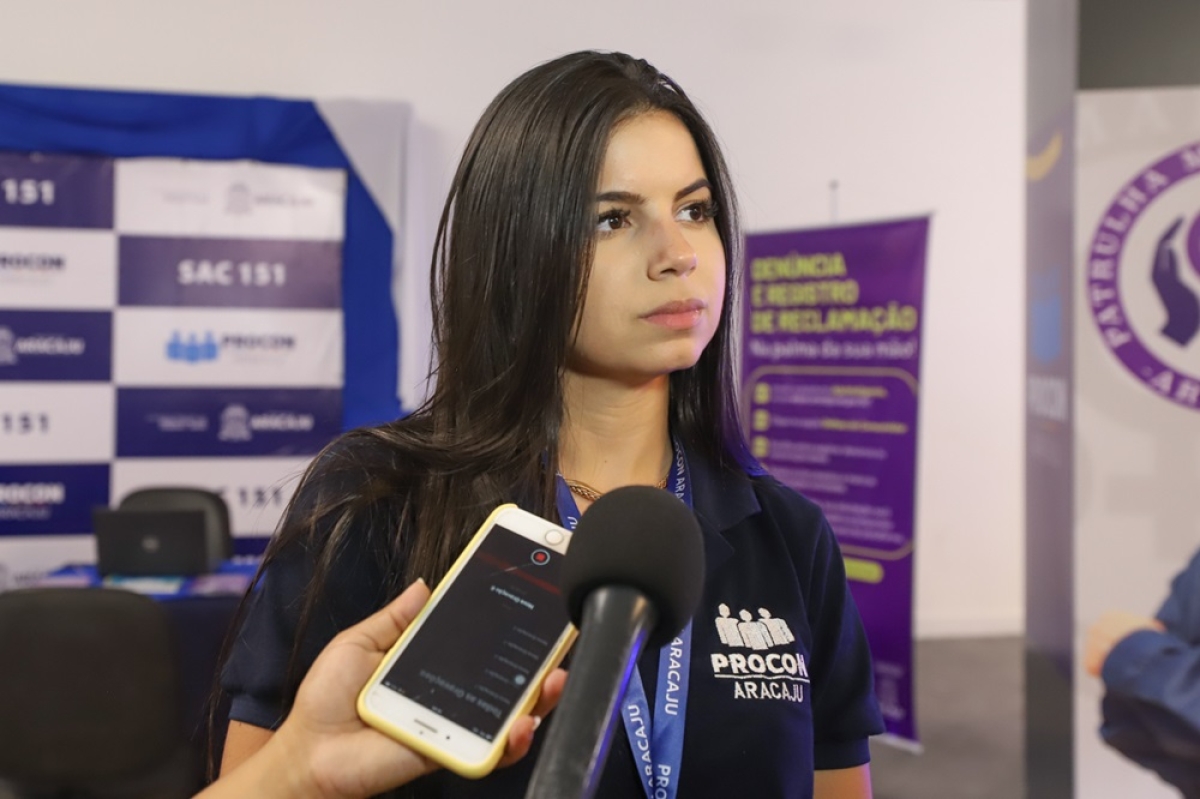 A coordenadora geral do Procon Aracaju, Carolinne Bongiovani - Foto: Marcelle Cristinne
