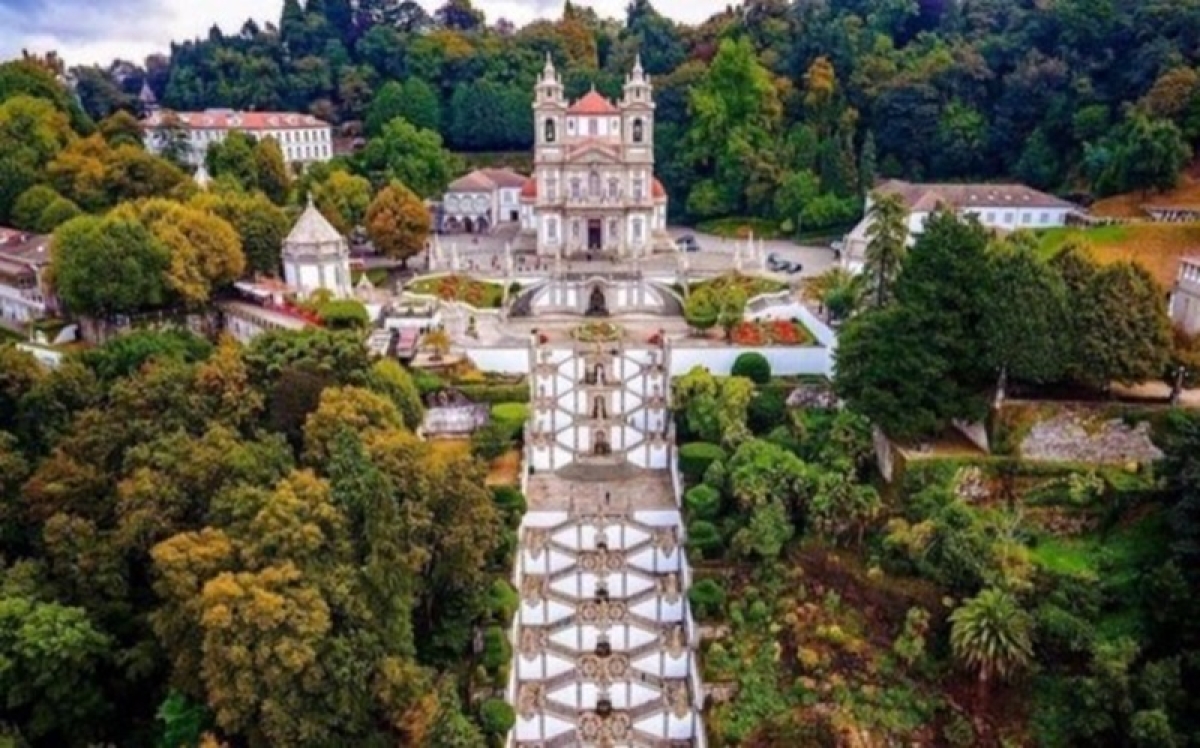 O Bom Jesus é um dos principais cartões postais de Braga - Foto: Carla Passos