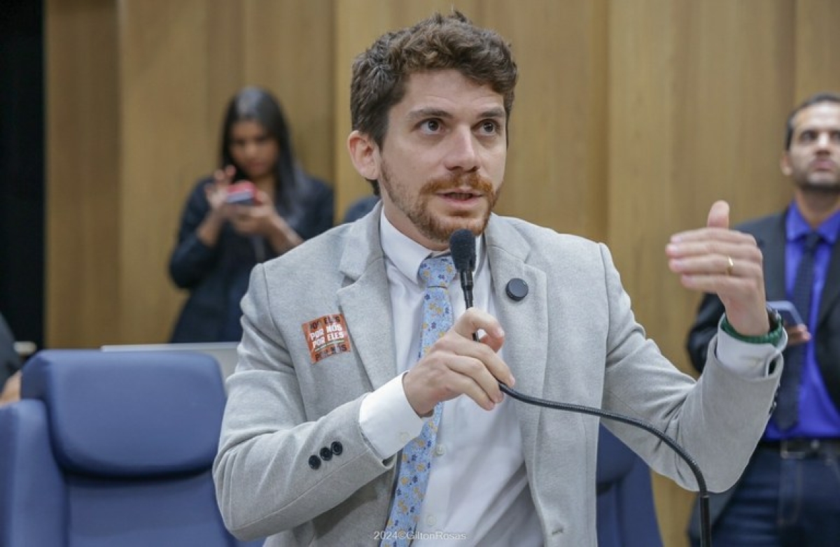 Autismo: PL de Breno Garibalde quer proibir o uso de fogos com estampido - Foto: Gilton Rosas/CMA
