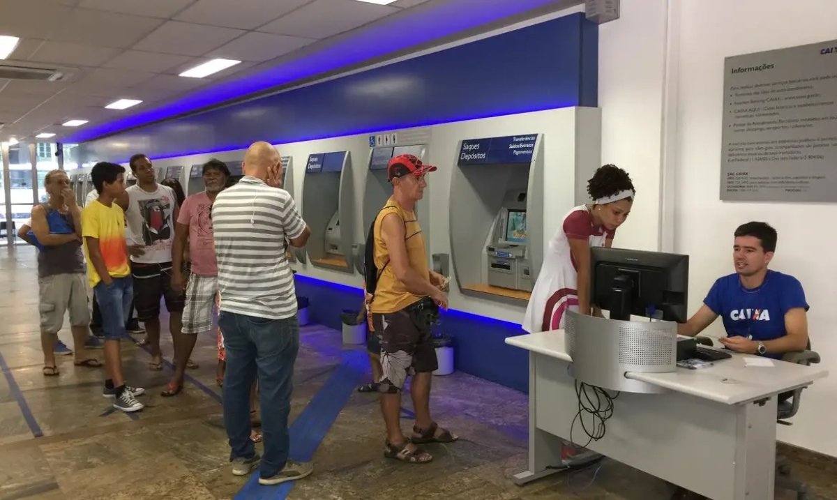 Extratos bancários têm termos padronizados a partir desta segunda - Foto: Cristina Indio do Brasil/Arquivo/Agência Brasil
