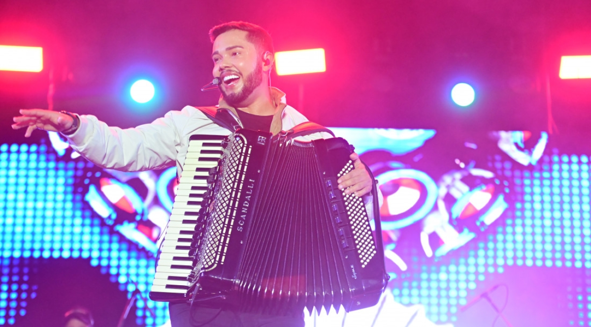 Danielzinho Júnior já animou a noite do Dia dos Namorados no Arraiá do Povo - Foto: Isis Oliveira/Governo de Sergipe
