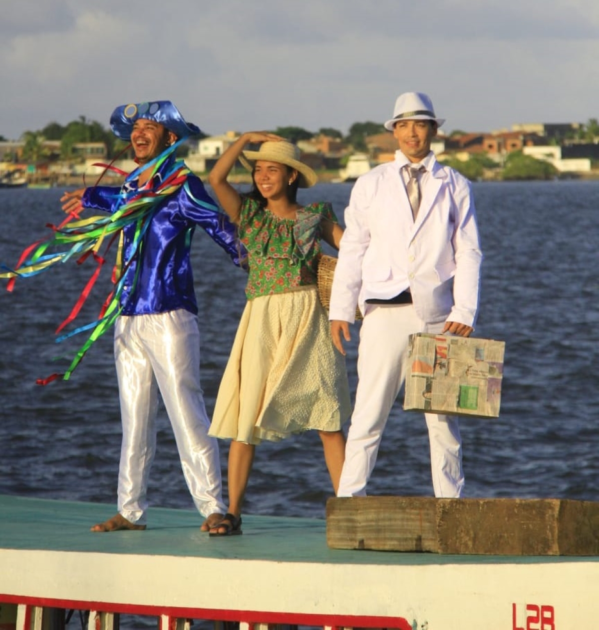 Projeto ambiental promove arte e cultura em passeios pelo Rio Sergipe nas tradicionais "Tototós" - Foto: Igor Azevedo