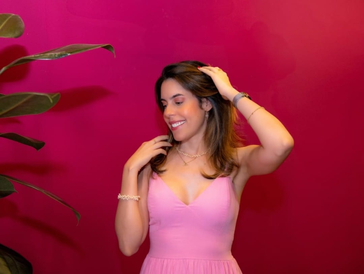 Juliana Meneses é  uma das participantes da exposição "A Força que Vem do Peito"  - Foto: Ayale Andrade
