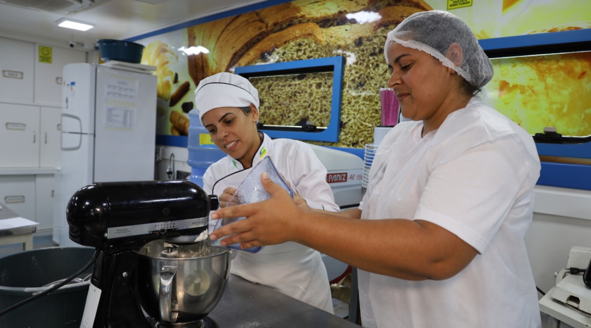 Mais de 40 vagas de trabalho são intermediadas pelo NAT nesta segunda-feira, 21 - Foto: Jobson Dias
