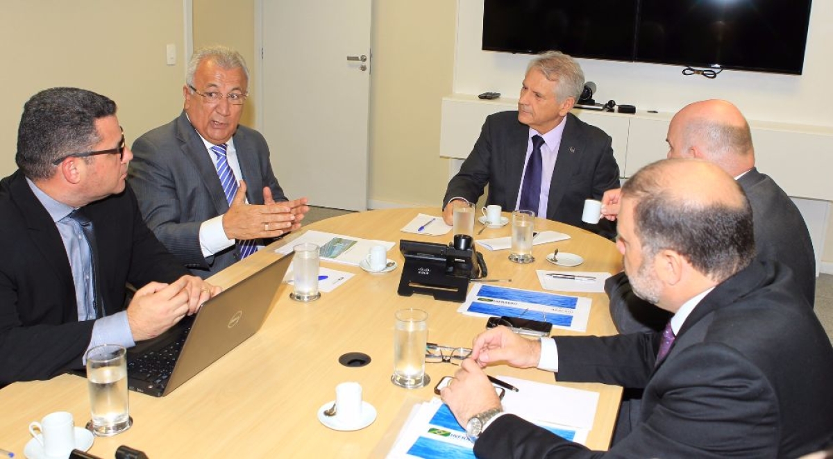 O governador Jackson Barreto reuniu-se, na manh desta quarta-feira, 03, com o novo presidente da Empresa Brasileira de Infraestrutura Aeroporturia (Infraero), Antnio Claret de Oliveira (Foto: ASN)