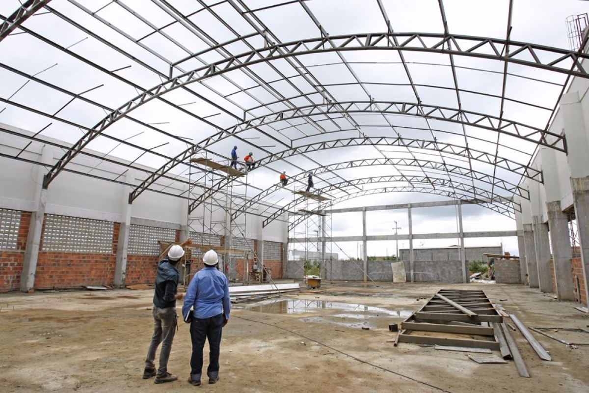 Em Umbaba, escola profissionalizante oferecer 504 vagas voltadas para a cadeia produtiva txtil (Foto: Victor Ribeiro/ASN)