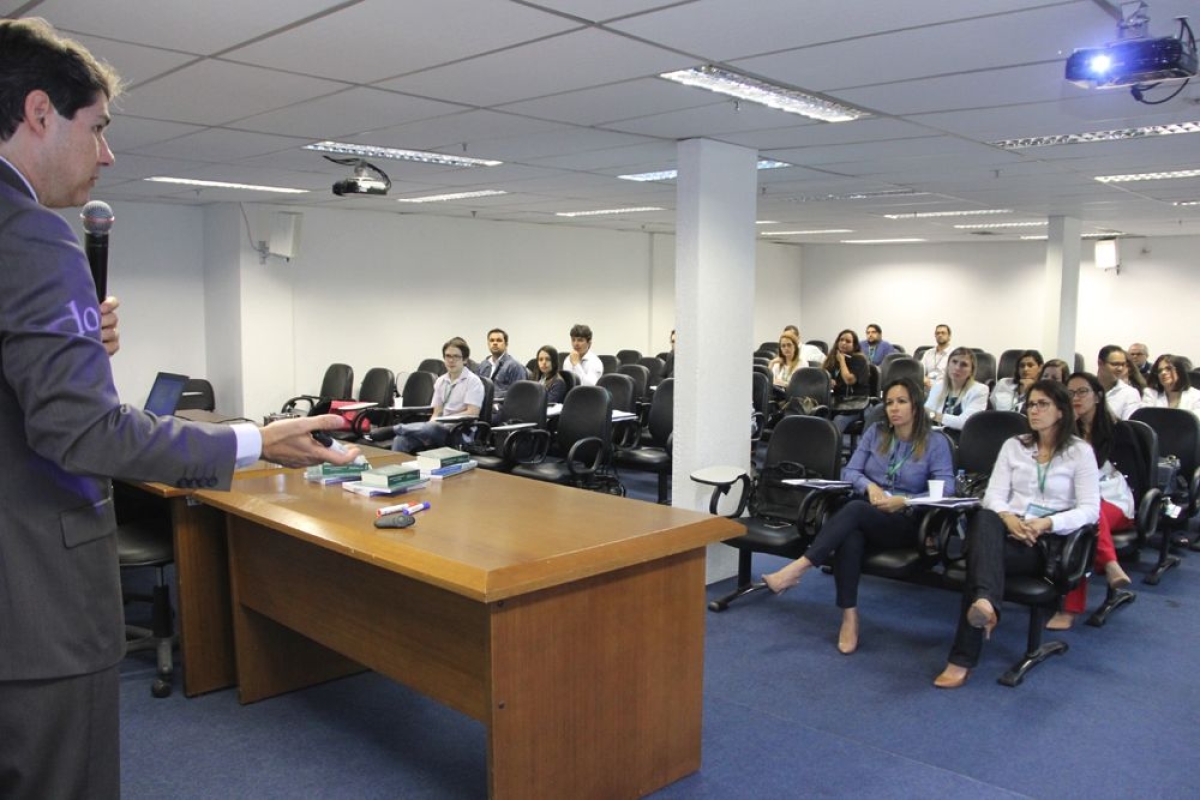 Servidores participam de curso sobre responsabilizao de agentes pblicos e privados (Foto: TCE/SE)