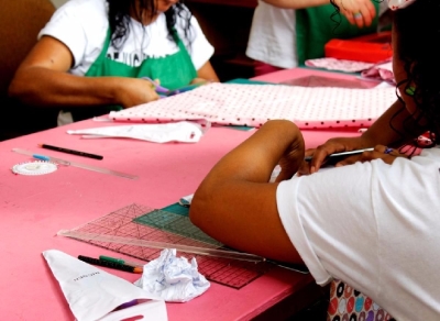 Internas do Prefem participam de cursos do Projeto Florescer (Foto: Tha�s Ramos/Sejuc/SE)