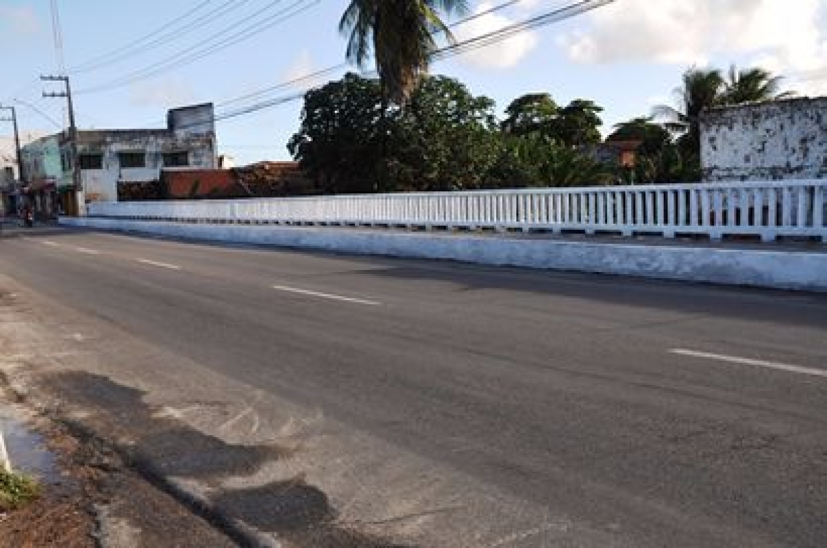 Governo recupera ponte de acesso ao Conjunto Orlando Dantas (Foto: Jorge Reis/Seinfra/SE)