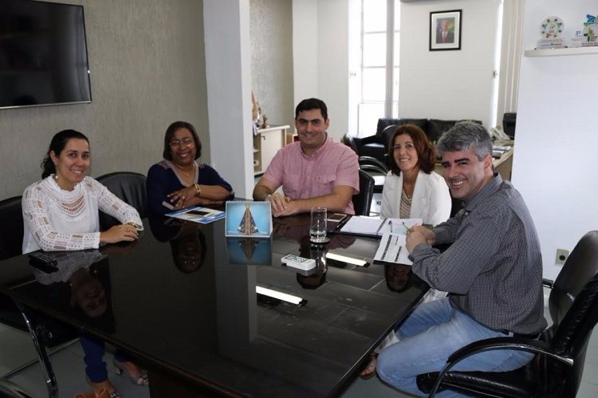 Radio-oncologistas do Huse foram recebidos pela gesto da Sade e decidem manter os trabalhos na Onc (Imagem: SES/SE)