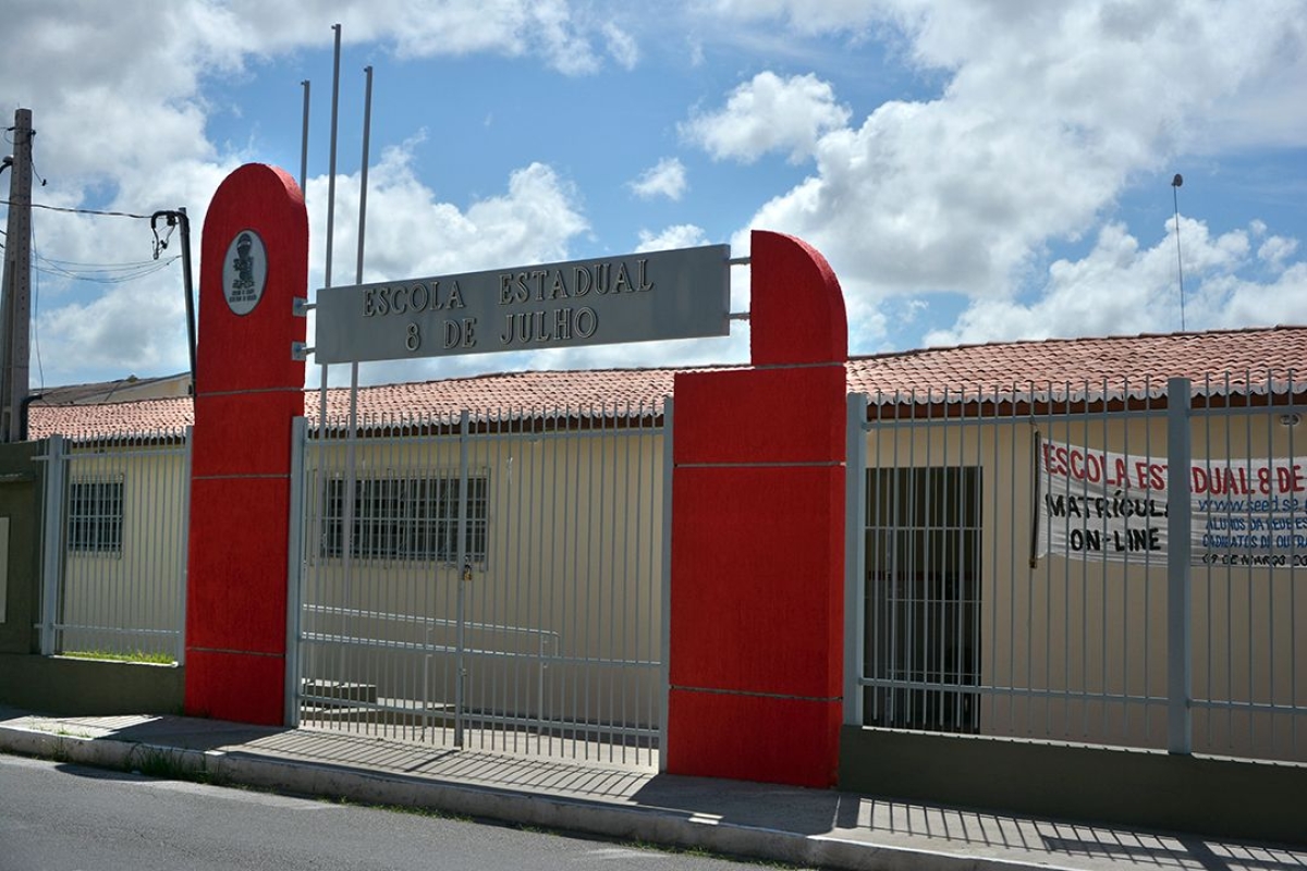 Estudantes e professores da capital so contemplados com mais duas escolas reformadas e ampliadas (Imagem: Maria Odlia/Seed/SE)
