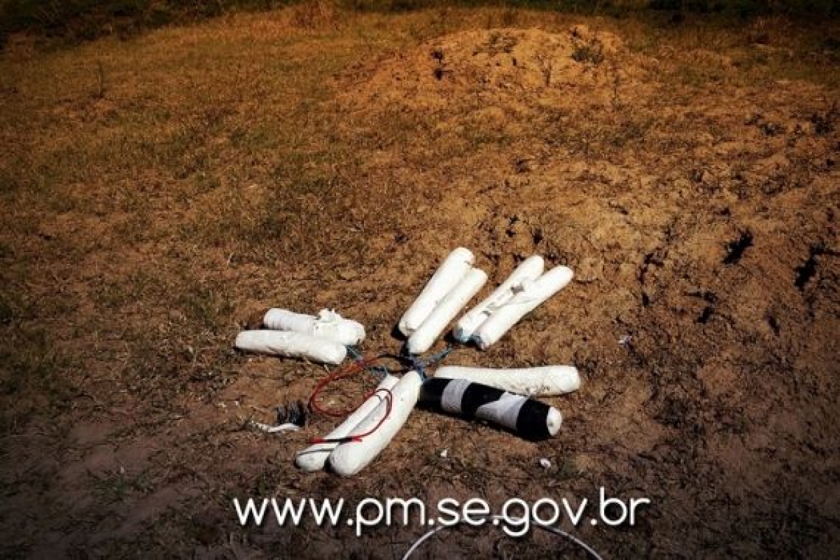 PM/Sergipe realiza interveno para destruio de artefatos explosivos em Tobias Barreto (Imagem: PM/SE)