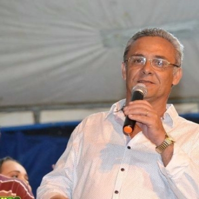 Prefeito Joo de Nega de Ribeirpolis sofre acidente na BR-235 (Imagem: Portal Itnet)