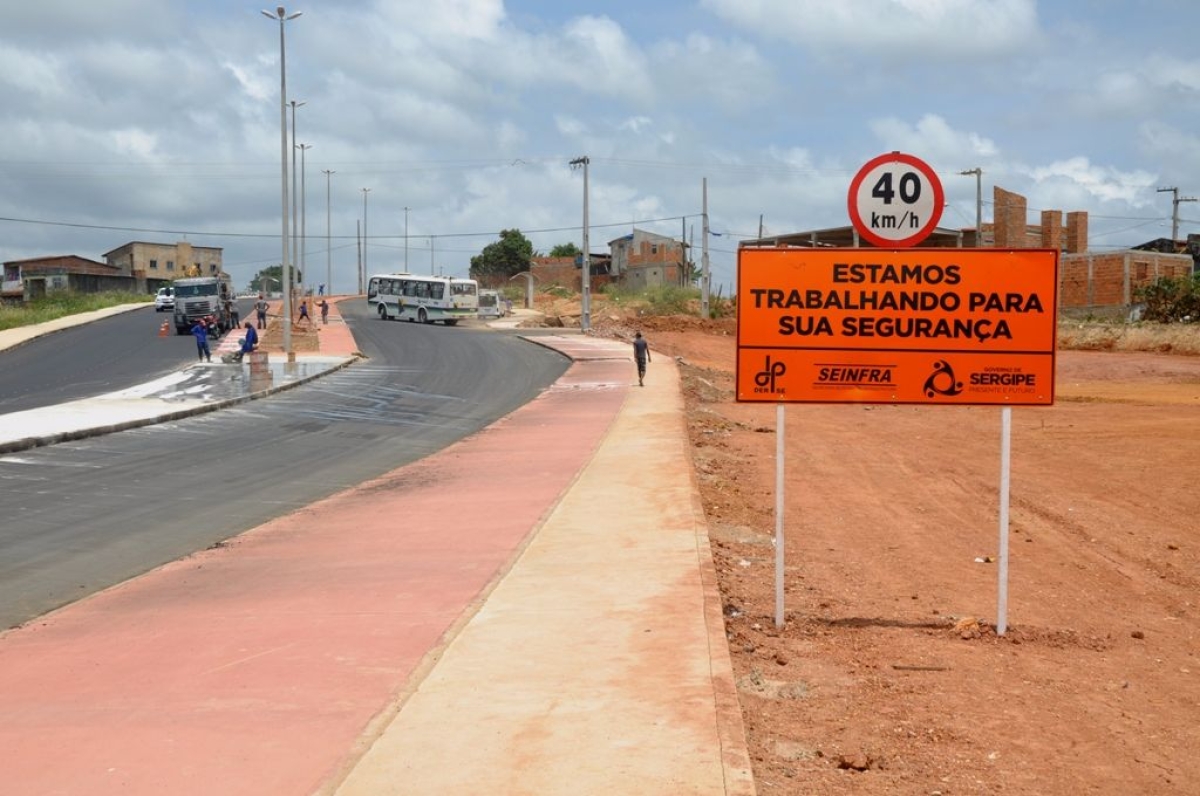 Motoristas devem ter aten��o ao trafegar pela nova entrada de Aracaju (Imagem: Jorge Reis/Seinfra/SE)