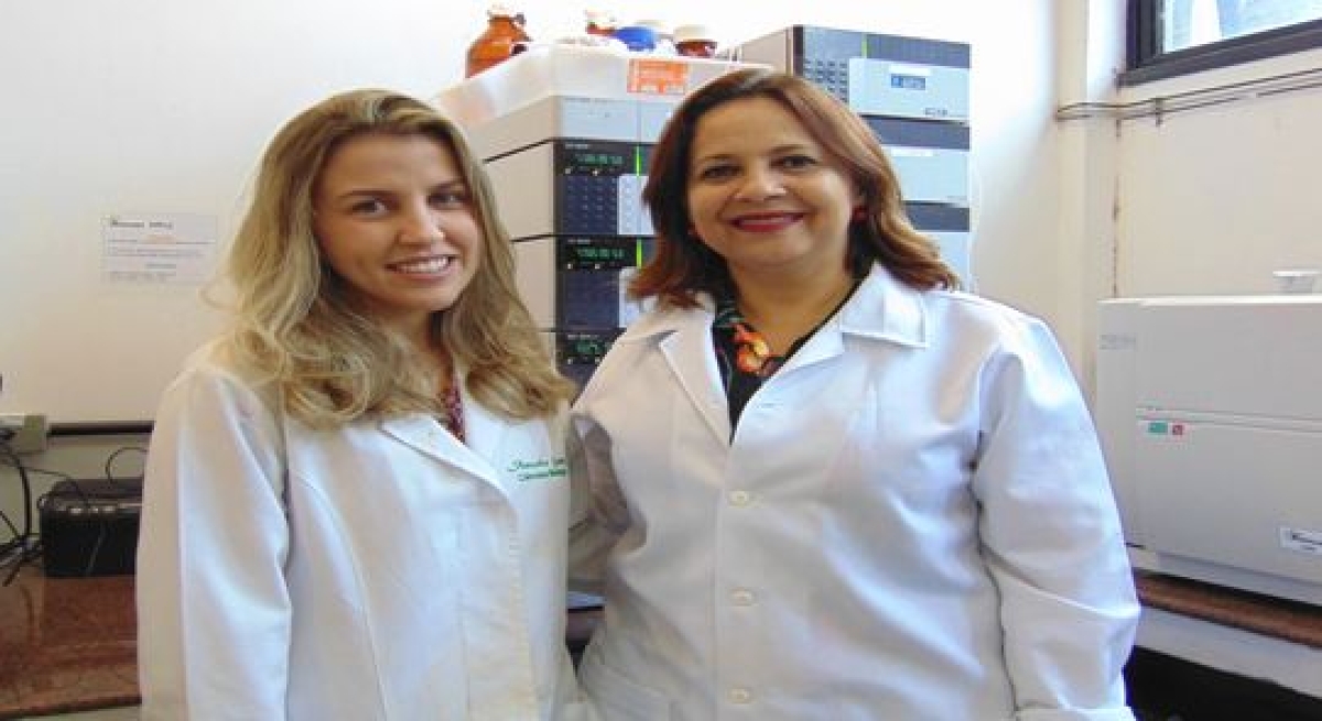 Ex-bolsistas da Fapitec/Sergipe s�o premiadas em congresso no Jap�o (Imagem: Arquivo Pessoal/Anuska Conde)