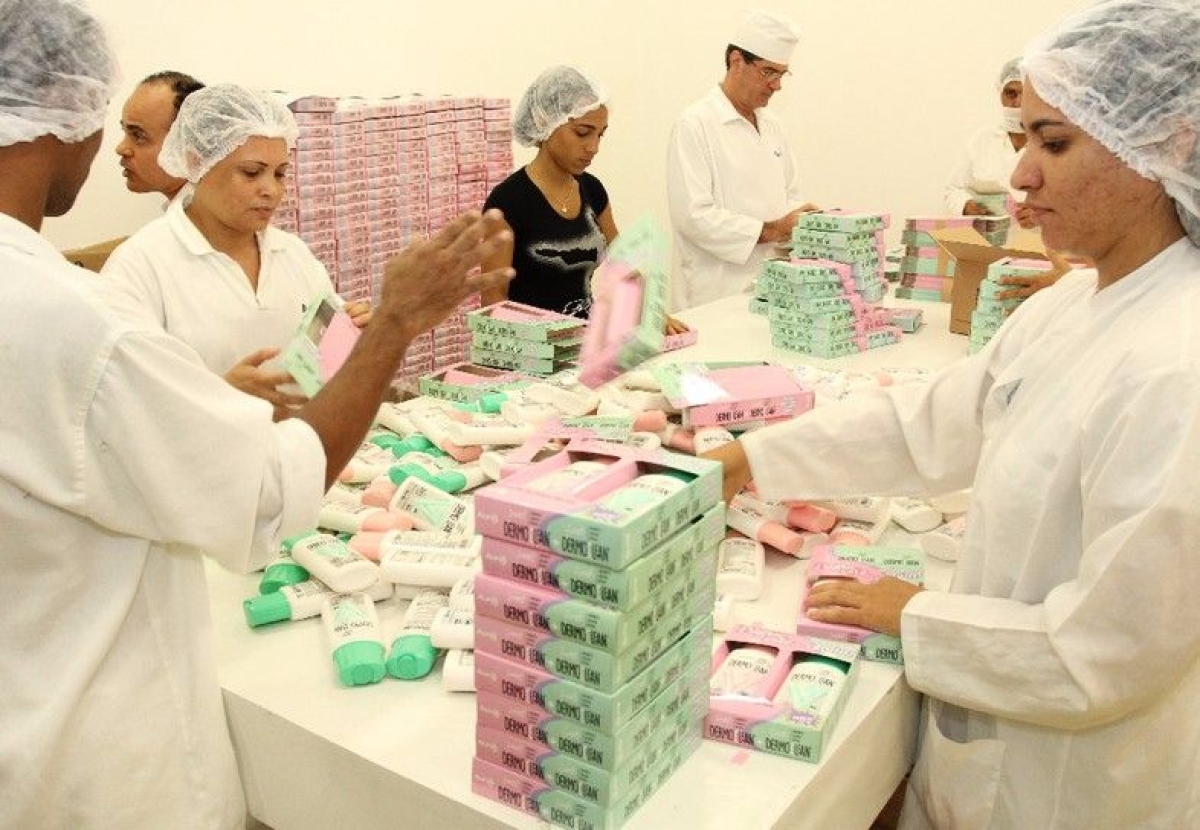 Neste ano de 2016, j� foram instaladas 46 novas ind�strias que receberam os incentivos fiscais do governo, com investimentos de R$ 5 bilh�es e gerando mais de 2.700 empregos diretos durante a implanta��o da empresa (Imagem: Arquivo | ASN)