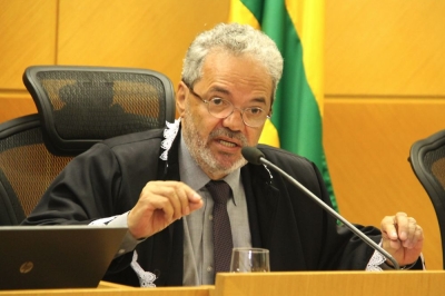 O conselheiro-presidente Clvis Barbosa (Imagem: Cleverton Ribeiro/TCE/SE)