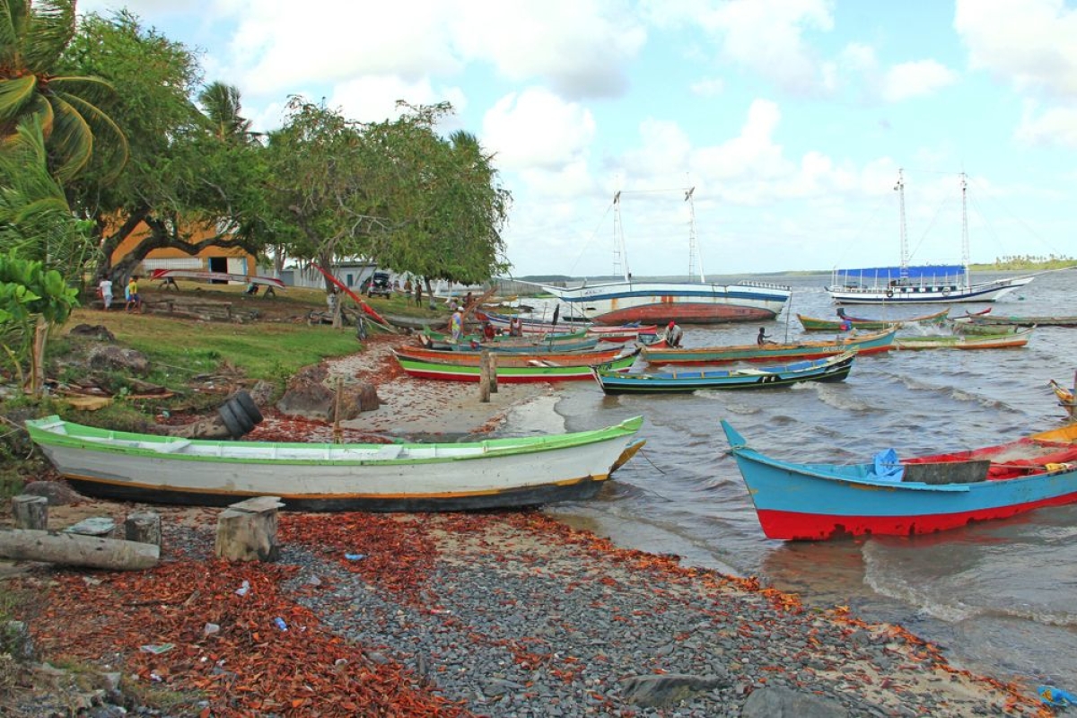 Crasto recebe aproximadamente R$ 9 milhes para construo de orla e implantao de sistema de coleta e tratamento de esgoto, intervenes proporcionadas por meio do Programa de Desenvolvimento do Turismo (Prodetur) (Imagem: Victor Ribeiro/ASN)