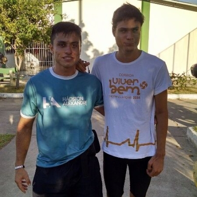 Atleta Danilo Serrano vence dificuldades e se prepara para corrida (Foto: Assessoria)