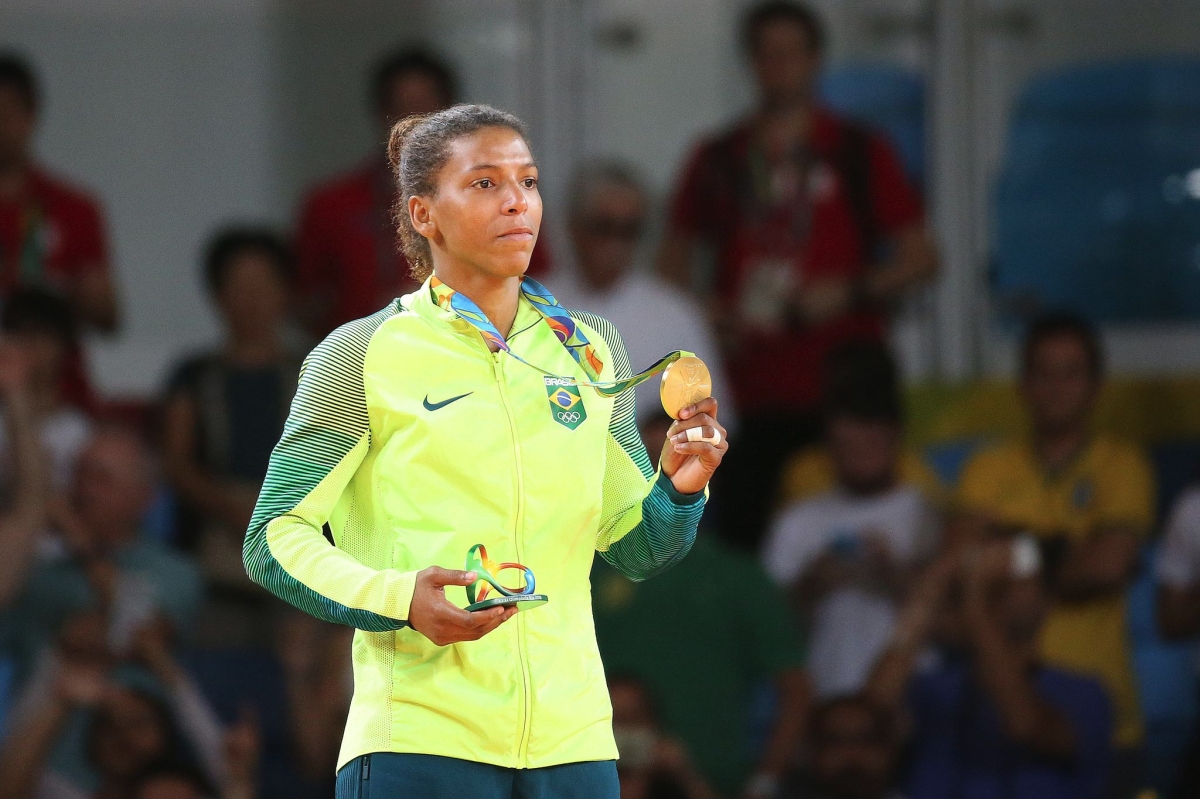 Judoca Rafaela Silva d primeira medalha de ouro ao Brasil (Foto: Roberto Castro/Brasil 2016)