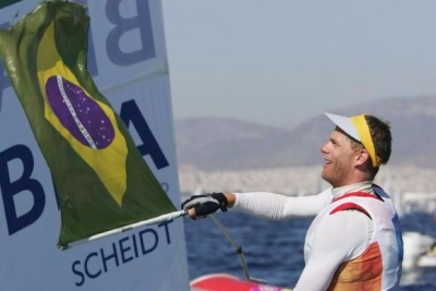 Maior medalhista brasileiro, Scheidt fica em 4 na classe laser e sem medalha (Foto: Divulgao/COB)