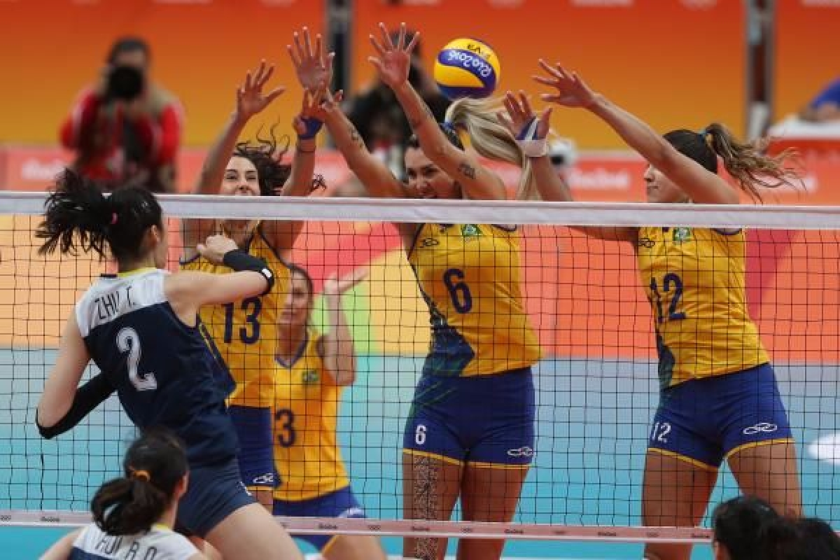 Chinesas vencem e seleo brasileira de vlei feminino d adeus  Rio 2016 (Foto: Celio Messias/Inovafoto)