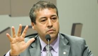 Prioridade, no momento, � resolver a quest�o do d�ficit fiscal, afirma o ministro do Trabalho, Ronaldo Nogueira (Imagem: Marcelo Camargo/Ag�ncia Brasil)