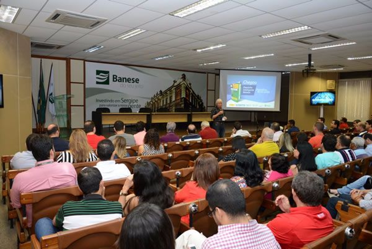 O evento foi realizado no auditrio do Banese na Av. Augusto Maynard, em Aracaju (Imagem: Luis Mendona/Banese)