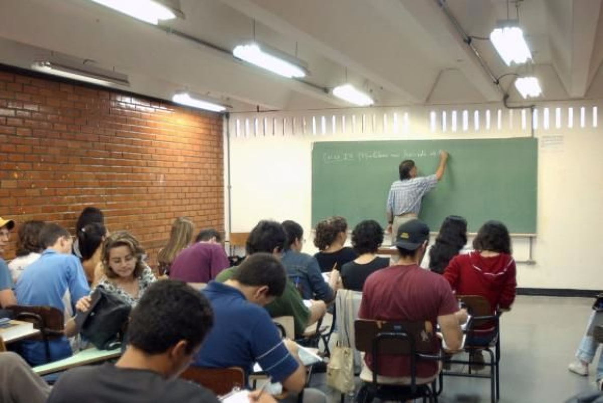 Escolas pblicas com melhor desempenho no Enem formam estudantes desde o 1 ano do ensino mdio (Imagem: Arquivo | Agncia Brasil)