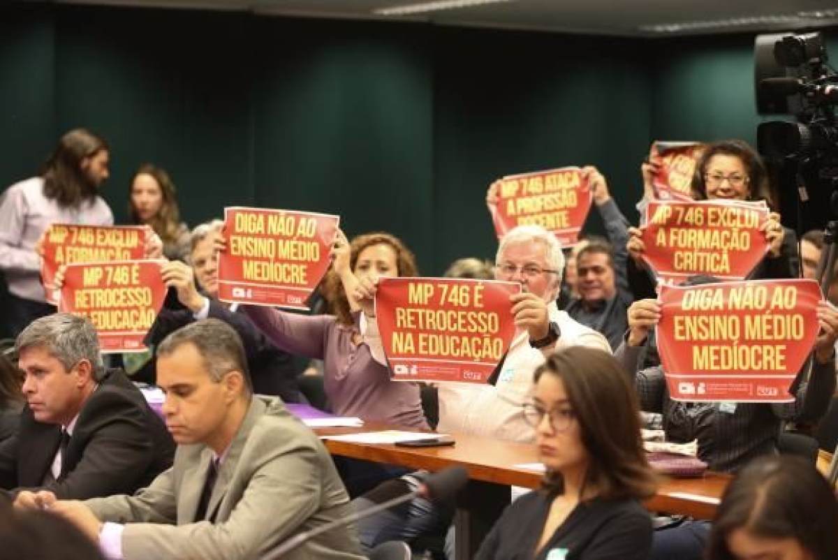 A MP 746/16, que trata da reforma do ensino mdio,  discutida em audincia pblica da Comisso de Educao da Cmara (Imagem: Fabio Rodrigues Pozzebom/Agncia Brasil)