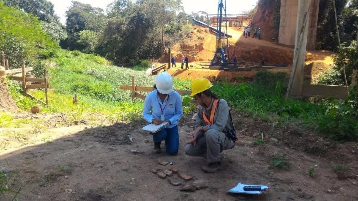 Gesto Ambiental acompanha atividades da Arqueologia/UFPE em trecho referente  Duplicao da BR-101 (Imagem: Comunicao e Educao Ambiental BR-101NE)