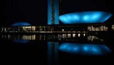 Monumentos sero iluminados para lembrar os homens de cuidar de sua sade neste Novembro Azul (Imagem: Arquivo/Agncia Brasil)