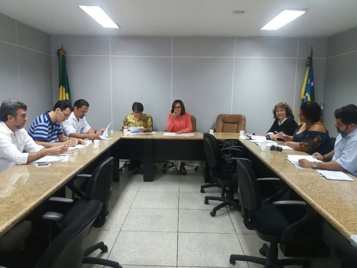 Frente Parlamentar de Sergipe apresenta aes em defesa das mulheres (Foto: Site Deputado Estadual Garibalde Mendona)