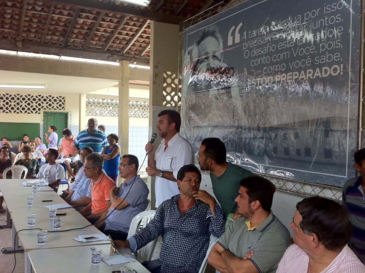 Garibalde Mendona participa de lanamento de pr-candidatura  prefeitura de So Cristvo (Foto: Site Deputado Estadual Garibalde Mendona)