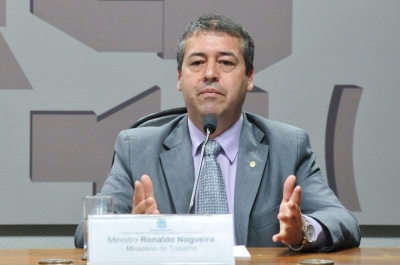 Ministro do Trabalho diz que nenhum direito trabalhista ser retirado (Foto: Geraldo Magela/Agncia Senado)