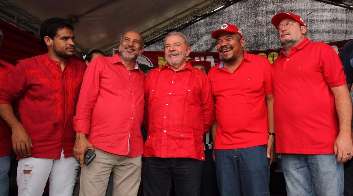 Joo Daniel participa de ato com Lula em Assentamento na Bahia (Foto: Heinrich Aikawa/Instituto Lula)