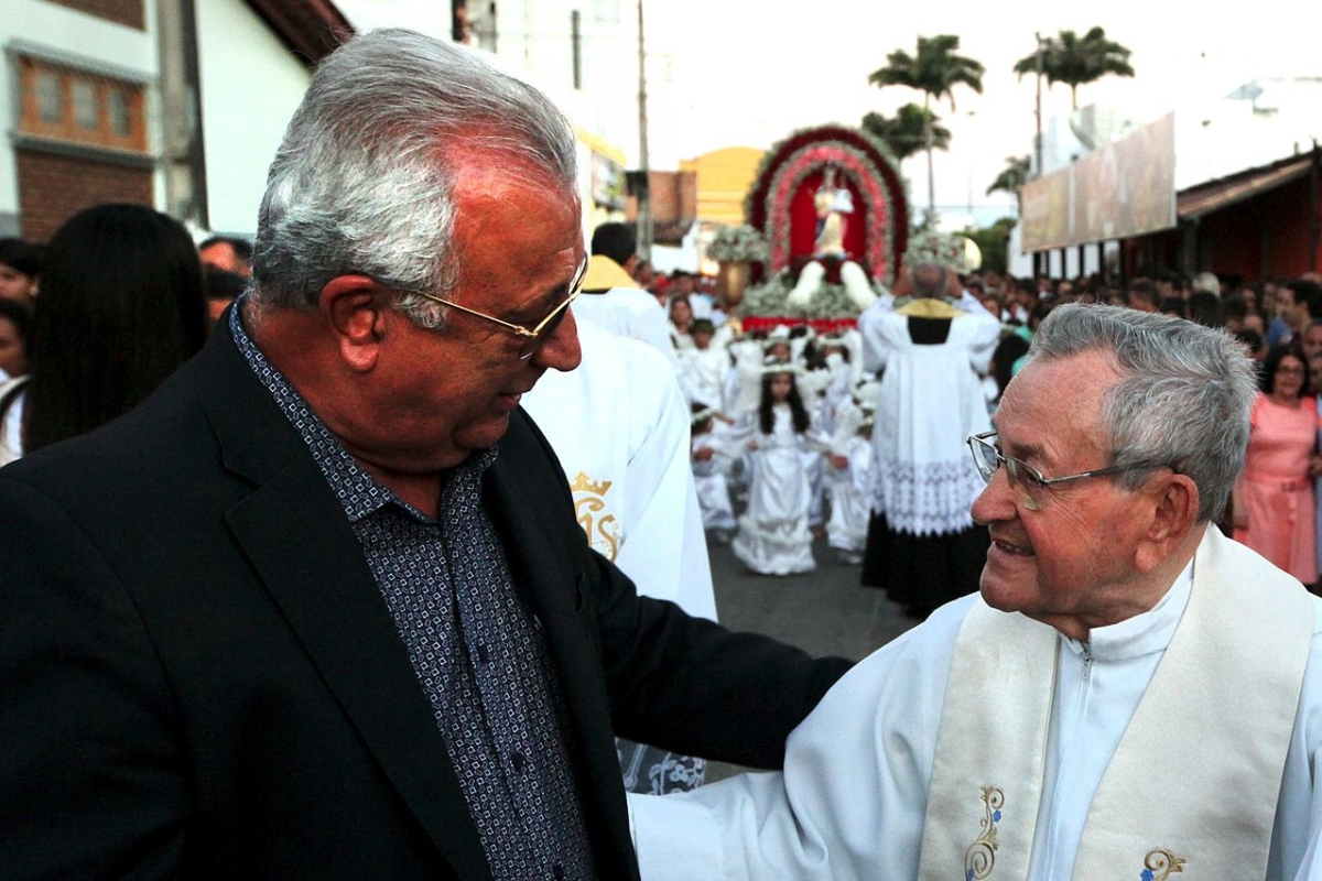 Governador participa de procisso em homenagem  padroeira de Tobias Barreto (Foto: Andr Moreira/ASN)