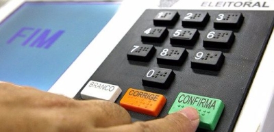 TSE realiza nesta tera (6) cerimnia de lacrao do software da urna (Imagem: TSE)