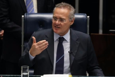 Denncia contra o presidente do STF, Ricardo Lewandowski, baseava-se somente em especulaes jornalsticas e sem justa causa, afirmou o presidente do Senado, Renan Calheiros (Imagem: Fabio Rodrigues Pozzebom/Agncia Brasil)