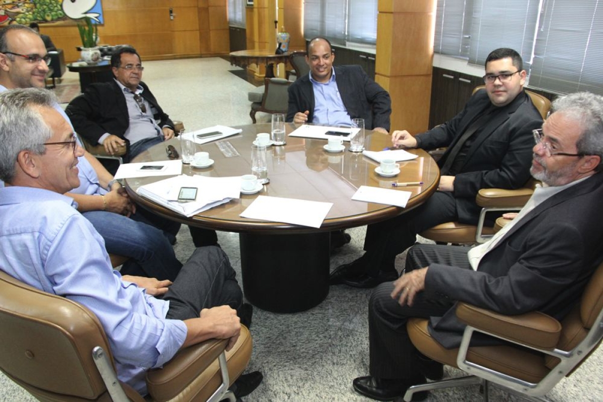 Prefeito eleito de So Cristvo busca orientaes junto ao TCE/Sergipe (Imagem: Cleverton Ribeiro/TCE/SE)