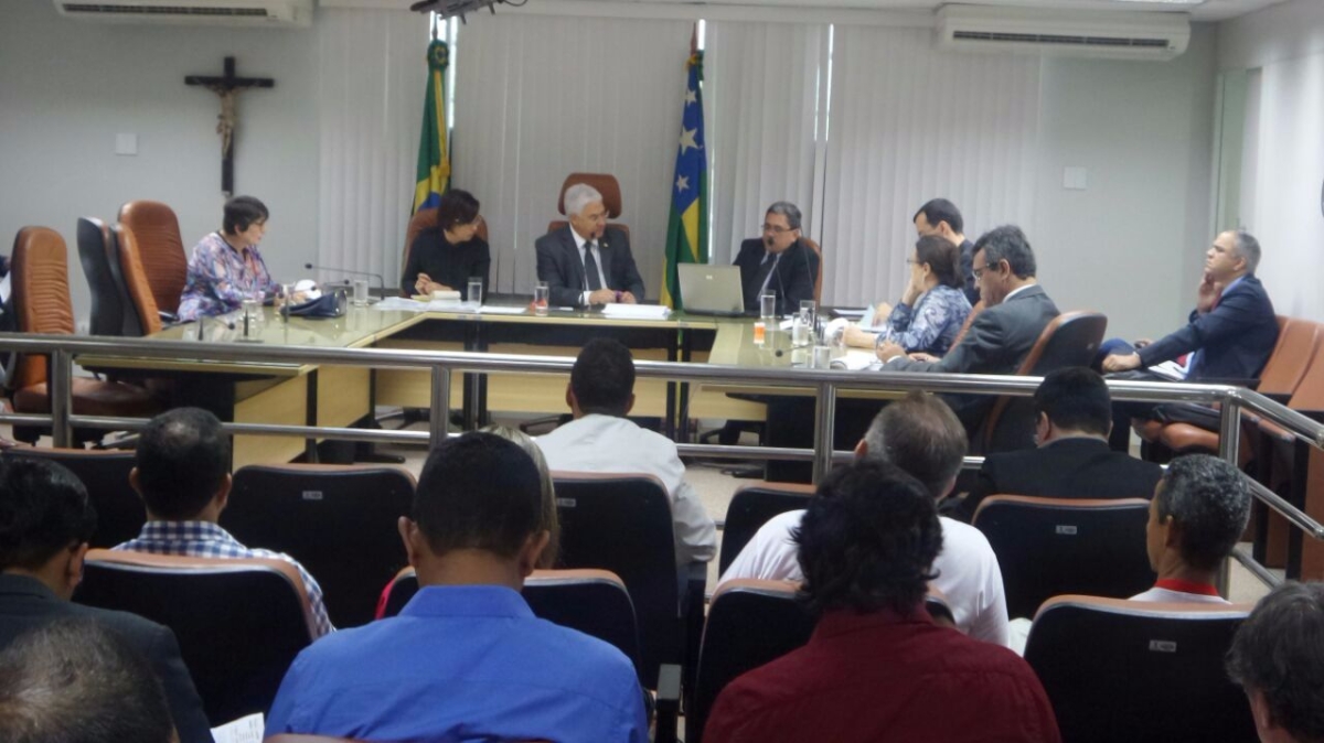 Transporte escolar: Maria Mendona sugere que dinheiro da repatriao seja usado para quitar dbito (Imagem: Assessoria Maria Mendona)